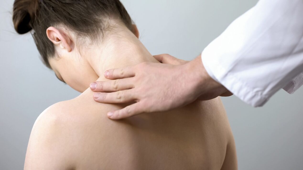 neck examination with osteochondrosis